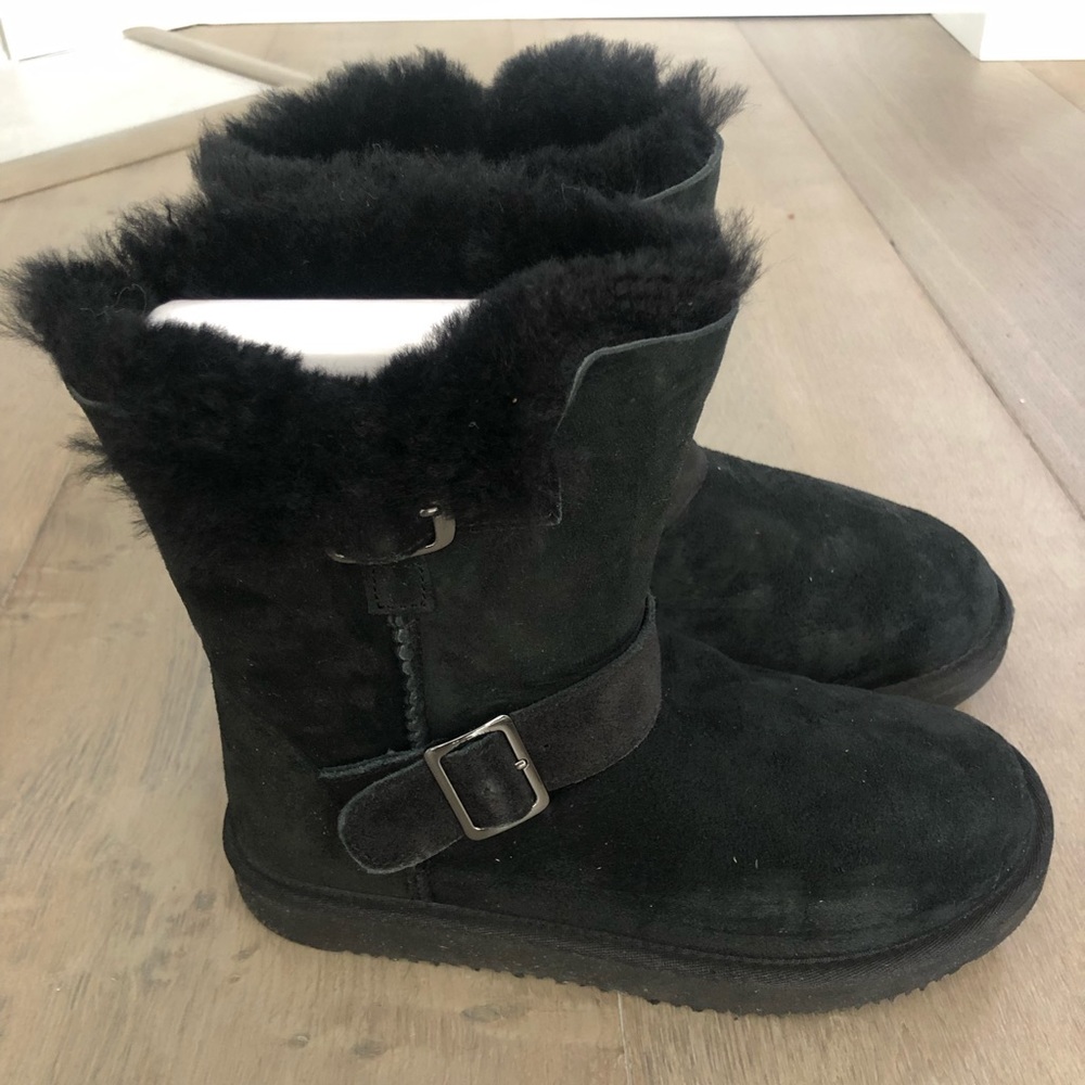 Kirkland Women Boots Black NWT
